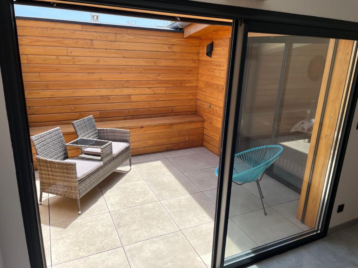 Le Corail Apartment Meze