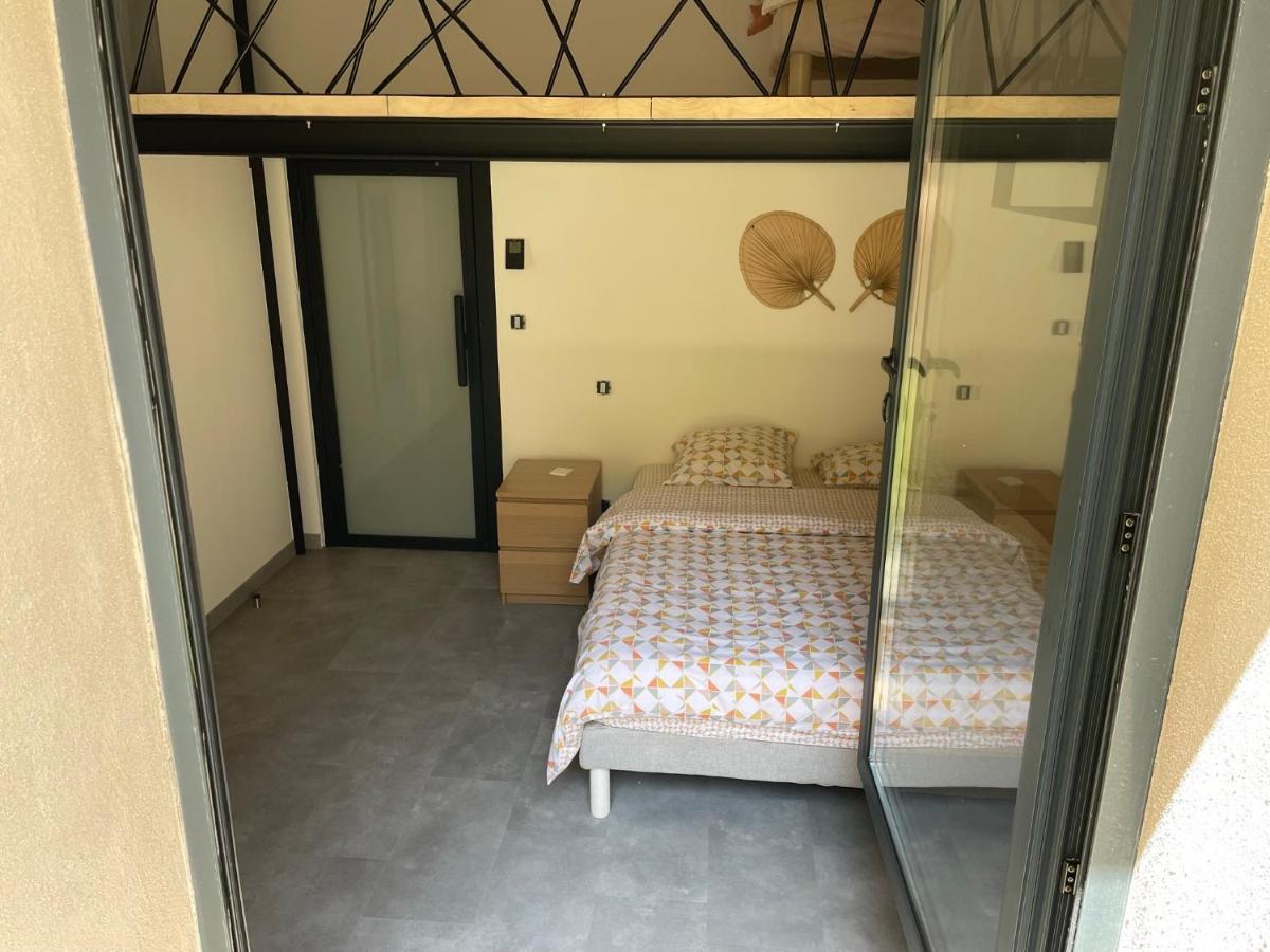 Le Corail Apartment Meze